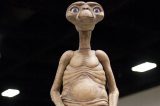 NASA NASA Signs Up Priest and Theologians to Prepare the World for Alien Life